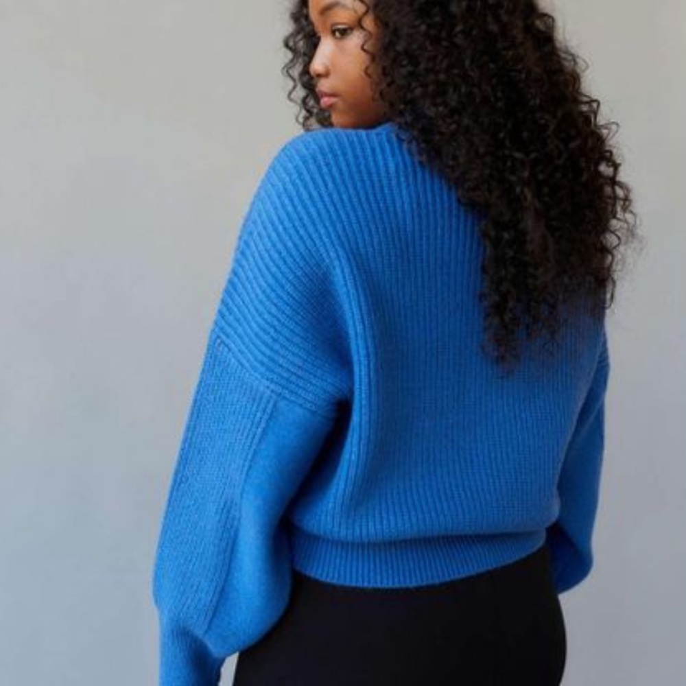 NWOT UO Lizzie Cable Sweater - Picture 3 of 8